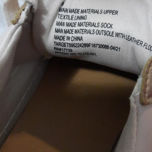 UNIVERSAL Thread Shoes - Picture 5 of 6